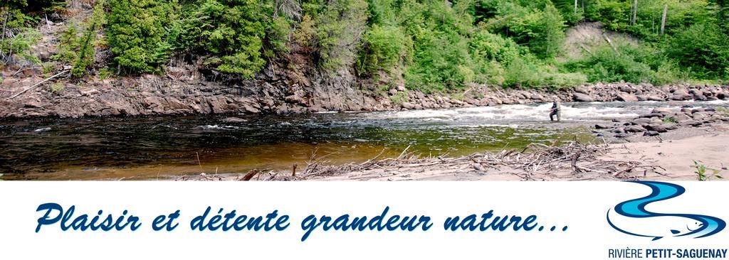 Riviere Petit Saguenay Villa Exteriör bild